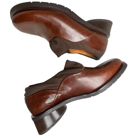 Think! Shoes Womens 6 Sz 36 Brown Leather Slip On Clogs Loafers Comfort Career - Picture 1 of 16